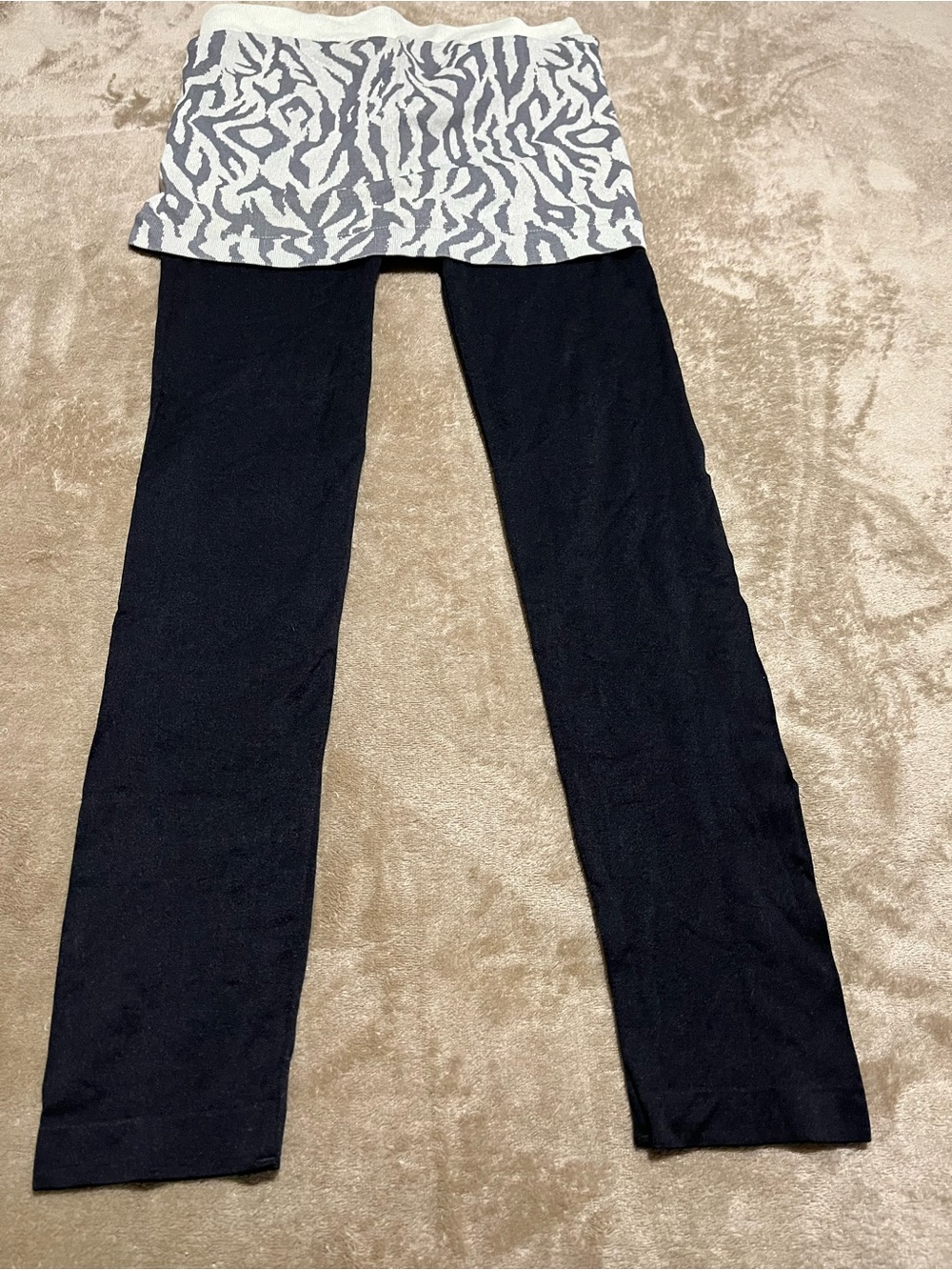 Indero Black Leggings with White Zebra Skirt Overlay-Size L/XL